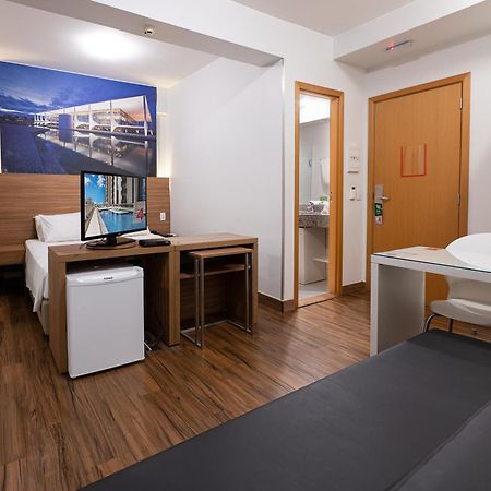 S4 Hotel Aguas Claras タグアチンガ エクステリア 写真